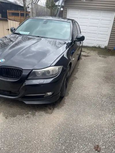 BMW 335xi 
