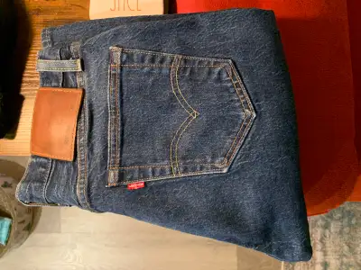 Vintage 93’ Levis 501, View more