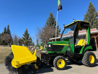 John Deere 2210 tractor heated cab  plus broom