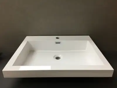 Lavabo neuf en polymère 75$ dimensions: 23.5'' x 18.75'', View more