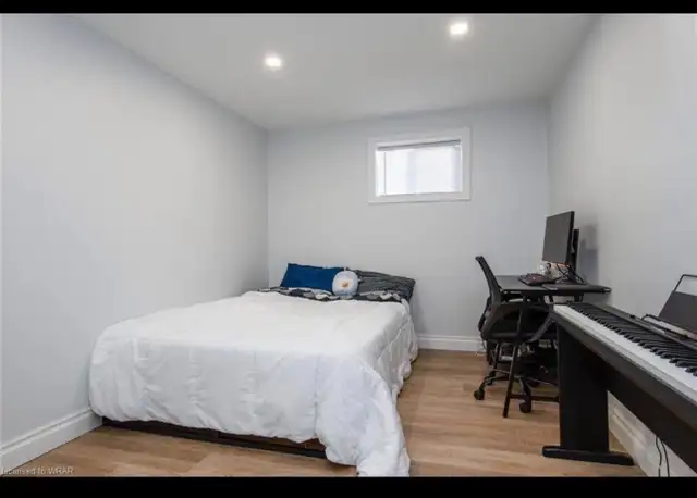 Room for rent in Waterloo Private or Sharing both in Short Term Rentals in Kitchener / Waterloo - Image 2