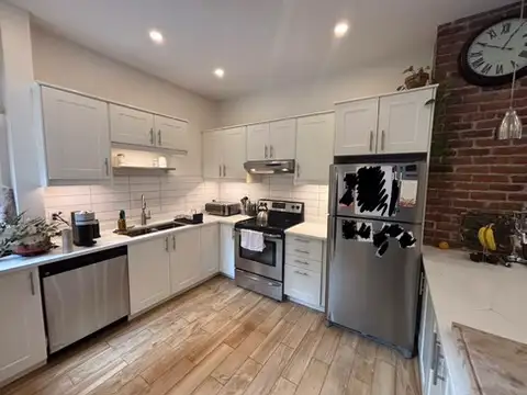 4 1/2 apartment in St-Henri, 2 bedroom