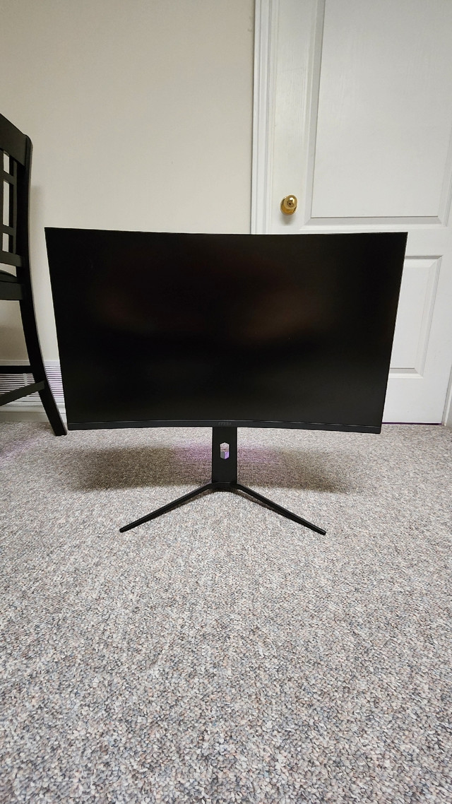 2x 31.5" 144Hz MSI Optix MAG321CQR QHD Curved Gaming Monitor in Monitors in Ottawa - Image 3