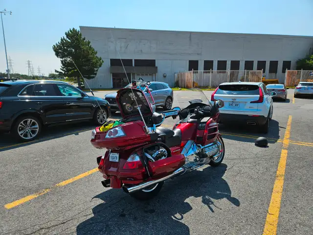 Honda Goldwin 2010 AAA1 for sale $10500 OBO in Touring in City of Montréal - Image 5