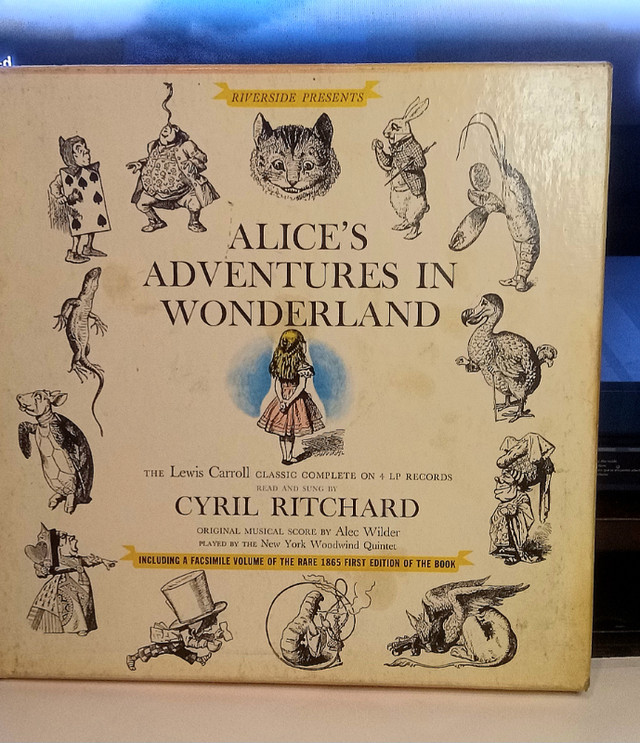 ALICE'S ADVENTURES IN WONDERLAND 3 LP's BOX SET with book in Arts & Collectibles in City of Halifax - Image 4
