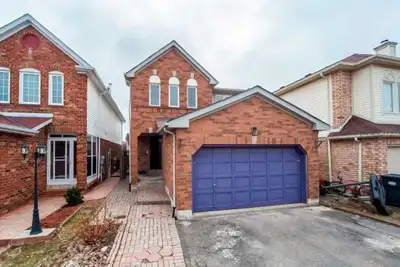 Nice 4 Bedroom Detached house for rent in Brampton. Steels/Chinguacousy - 4 Bedroom 3 Washroom - Sep...