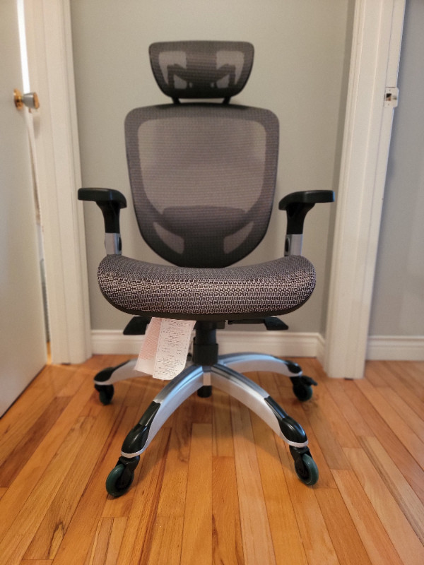Gaming/computer chair with custom wheels in Chairs & Recliners in St. John's