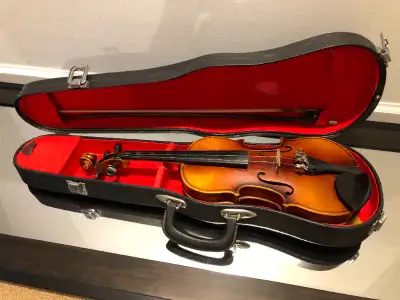 COPY OF ANTONIUS STRADIVARIUS FACIEBAT CREMONA 1713 VIOLIN, View more