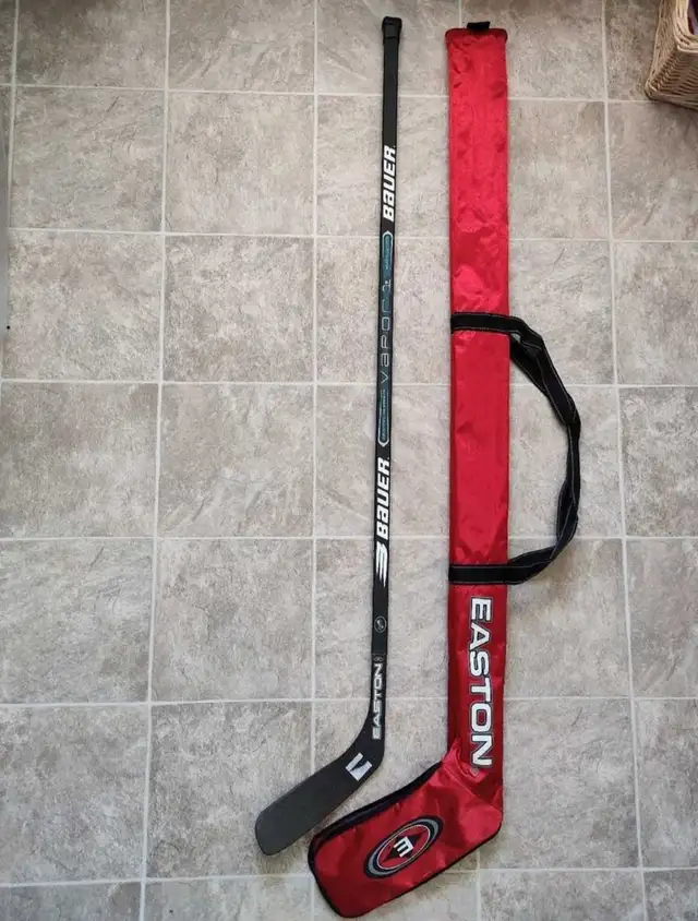 Bauer Vapor hockey sticks Stiff flex 17.0 New in bag. Never used