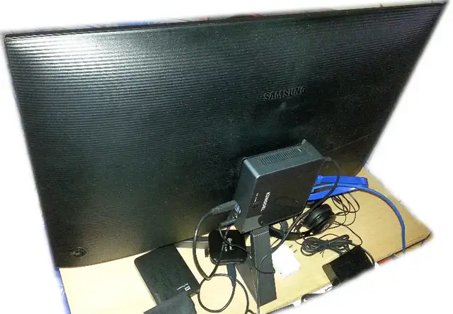 Mini-PC: i7, 16 RAM, Samsung 4K 28in. monitor [or TRADE] in Desktop Computers in City of Toronto - Image 4