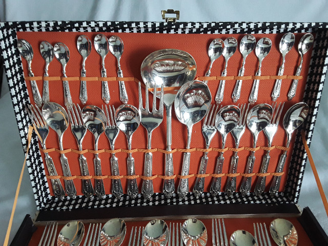 Vintage Silver Plated 51 Pc Cutlery Made in Italy | Arts & Collectibles |  City of Toronto | Kijiji