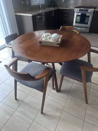 Modern Round Dining Table and 4 Chairs, View more