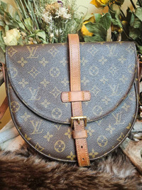 Louis Vuitton Monogram Chantilly GM crossbody purse 