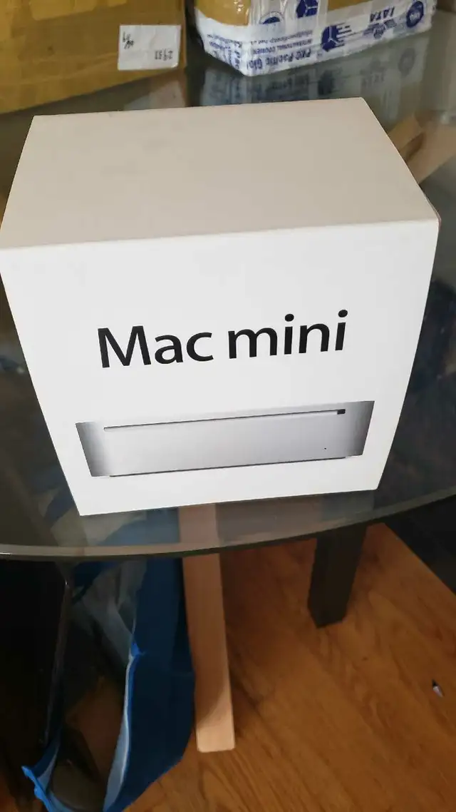 Mac mini (Early 2009) – Classic Apple Desktop – Working & Clean in Desktop Computers in City of Toronto - Image 3