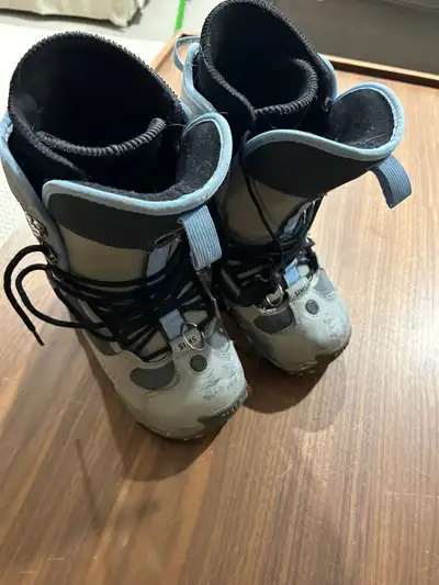 Sims snowboard boots women’s 8, View more