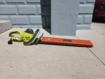 Item is available Hedge trimmer in good working condition Pick up only $50 or best offer