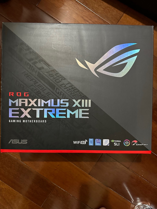 Asus maximus XIII extreme  like new  in System Components in La Ronge