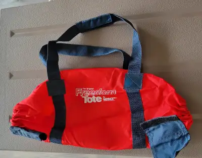 Freedom Toto Mpact Bag for carrying skis & poles, View more