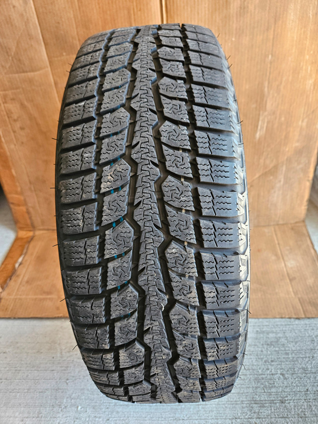 Toyo Observe GSI -6 in Tires & Rims in Ottawa