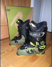 Size 10 Ski boots 28 mondopoint
