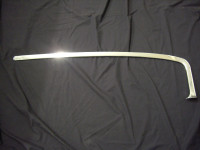 1966 chev caprice right headliner moulding
