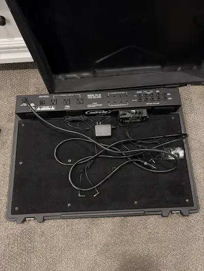 SKB Guitar Pedal Board with MXR DC Brick, View more