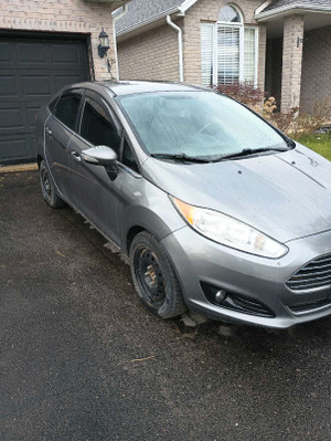 2014 Ford Fiesta Titanium 