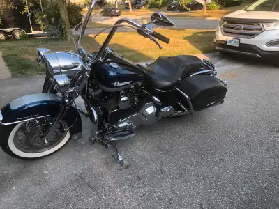 Was magneti marelli has carb conversion using all Harley parts new tires true duals,apes lots of chr...