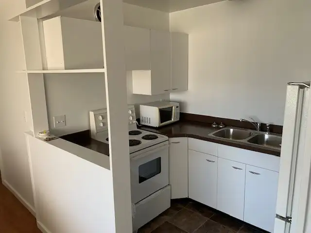 Furnished and Unfurnished 1 and 2 Bedroom Apartments for Rent in Long Term Rentals in Kitimat - Image 5