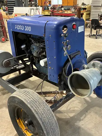 Natural gas Ford 300 Monarch pump & Genset $9100 obo Contact Gord for more info at 403-934-0733
