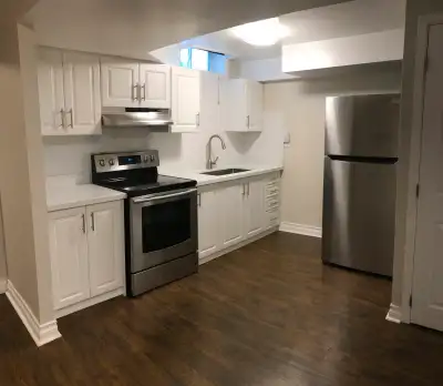 Spacious 2 Bed 2 Bath Bsmt Apt – Prime Mississauga Location
