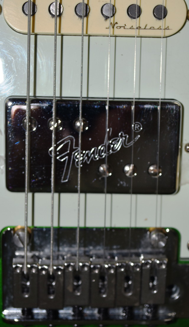 Fender Stratocaster Made In Mexico Player Plus 2021 in Guitars in Peterborough - Image 3