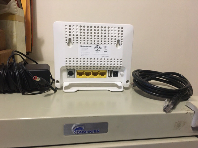 Sagemcom modem/ router  in Networking in City of Toronto - Image 2