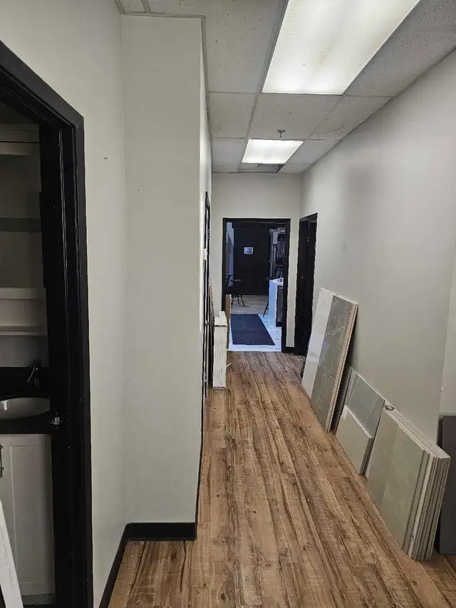 office space for rent in Commercial & Office Space for Rent in Oakville / Halton Region - Image 7