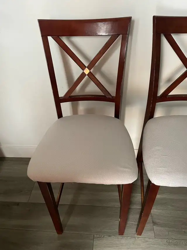  Two Bar Chairs in Chairs & Recliners in Edmonton - Image 4