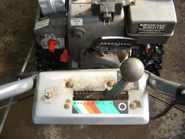 Souffleuse Craftsman in Snowblowers in Laval / North Shore - Image 6