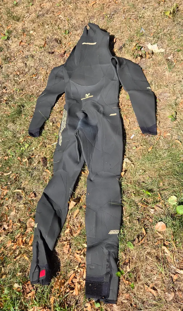 Men's Wetsuit by ProLine in Water Sports in Ottawa - Image 3