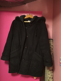 Women’s black Tanjay winter jacket