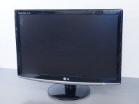 24" LG widescreen monitor