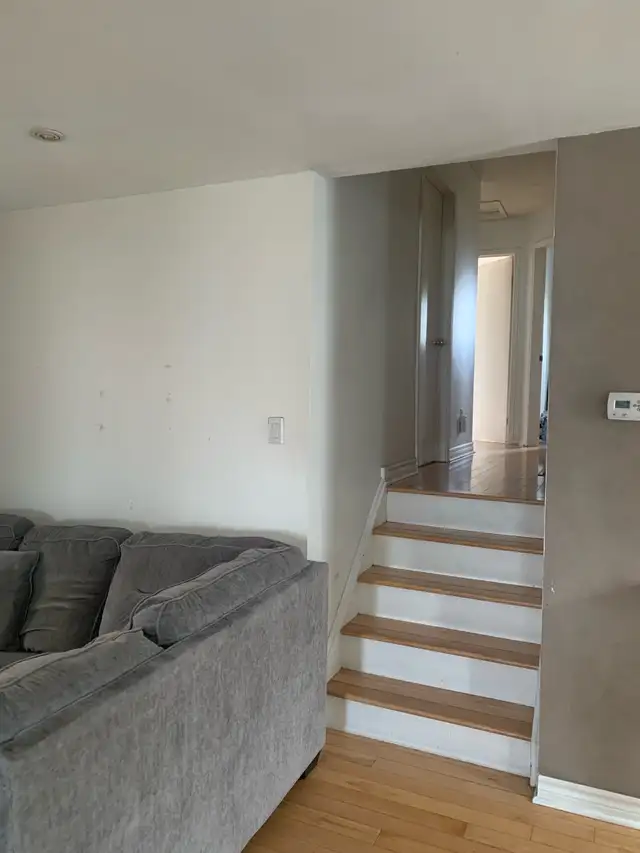 Room for rent  in Long Term Rentals in Mississauga / Peel Region - Image 2