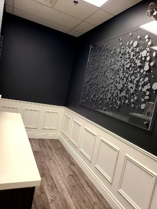 medical office available for rent $3400 in Commercial & Office Space for Rent in Oakville / Halton Region - Image 7