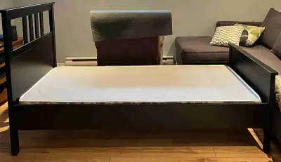 Lit Simple, View more