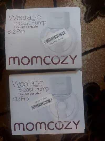 Momcozy s12 breast pump  ( almost new), View more