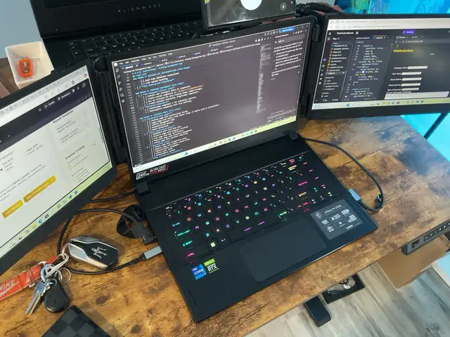 3 screen modified MSI GS66 Stealth 64gb/2TB in Laptops in Edmonton - Image 2