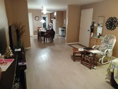 chambres Québec et Victoriaville (maison personnes âgées, PAB soins à domicile) Bonjour, je m'appell...