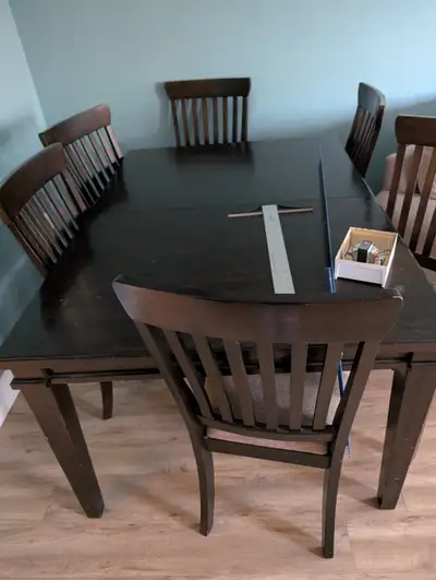 Dinning Set good condition, View more