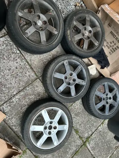 2004 Nissan Sentra Ser Rims 4x114.3 17 inch rims $300 OBO