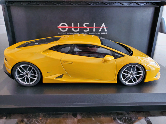 1:18 Diecast Kyosho Lamborghini Huracan LP610-4 Yellow Pearl in Arts & Collectibles in Markham / York Region - Image 2