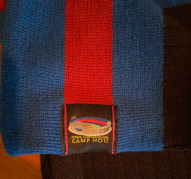 BARCELONA SCARF (BRAND NEW) in Men's in City of Toronto - Image 4