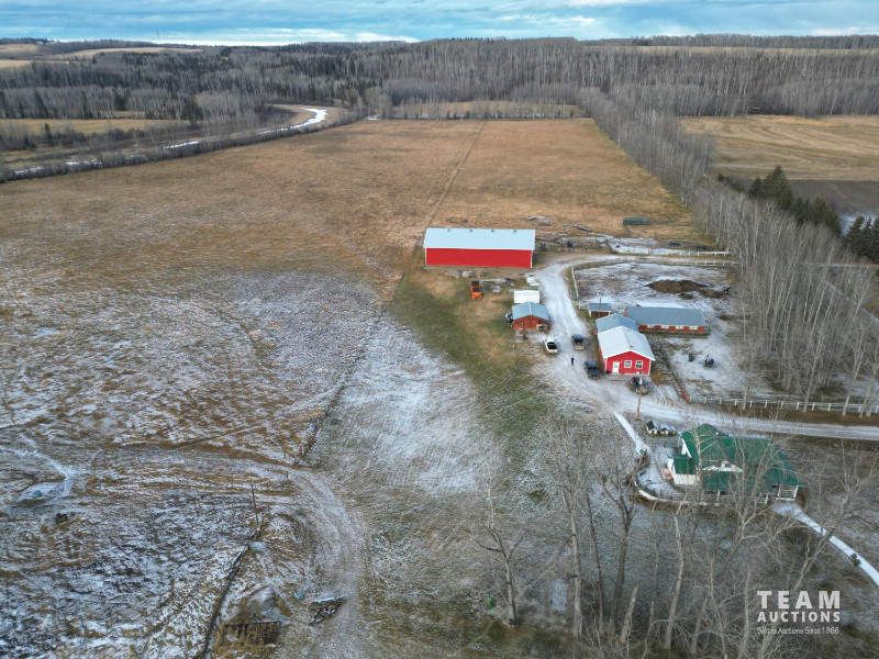 #24EI-RIVERFRONT FARM/GRAZING LEASE (2 Parcels) , Yellowhead Cty in Land for Sale in Edmonton